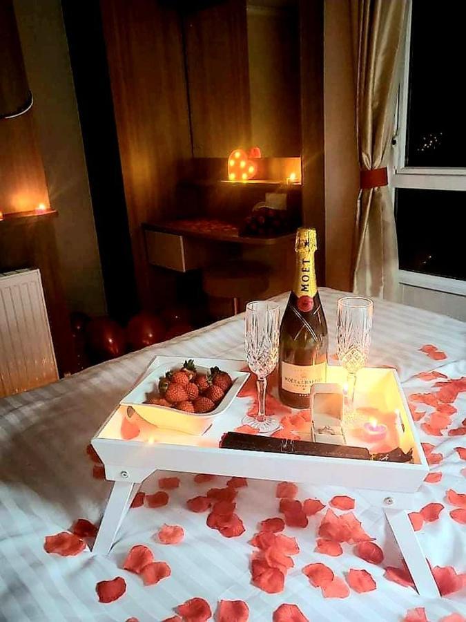 5 Geranium, Holiday Home In Oakdene Forest Park ファーンダウン エクステリア 写真