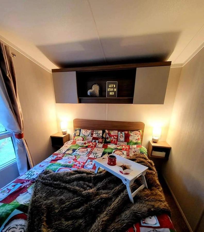 5 Geranium, Holiday Home In Oakdene Forest Park ファーンダウン エクステリア 写真